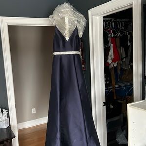 Stunning Navy Blue Ball Gown Prom Dress